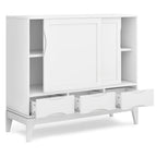 Meuble de rangement moderne du milieu du siècle de 122 cm de large avec portes coulissantes et tiroirs