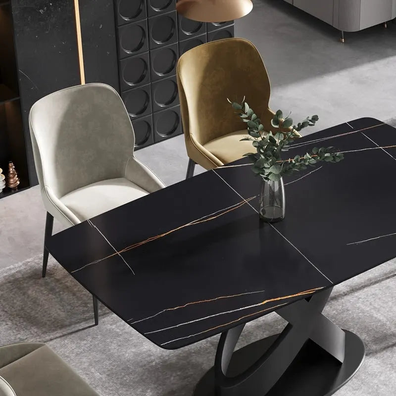 Table à manger de 63 pouces avec plateau en pierre frittée et base en métal